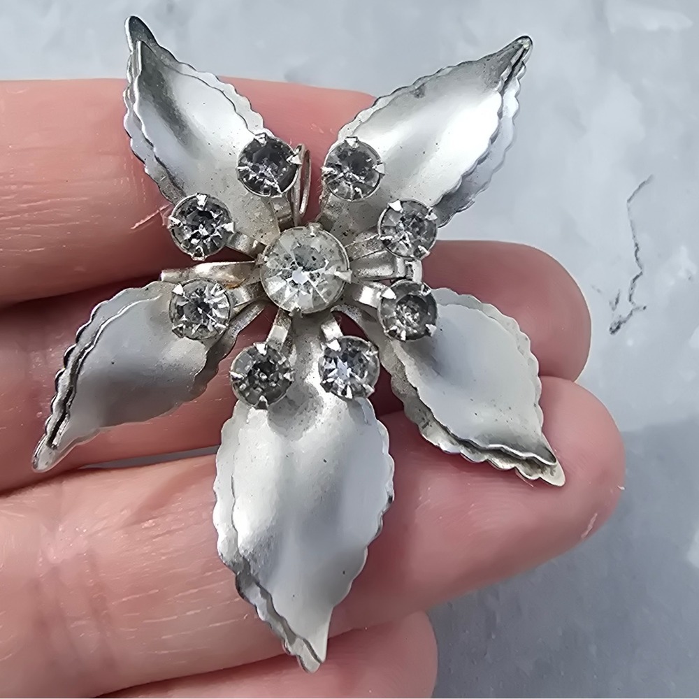 Vintage Orchid Silver Tone Rhinestone Flower Brooch Floral